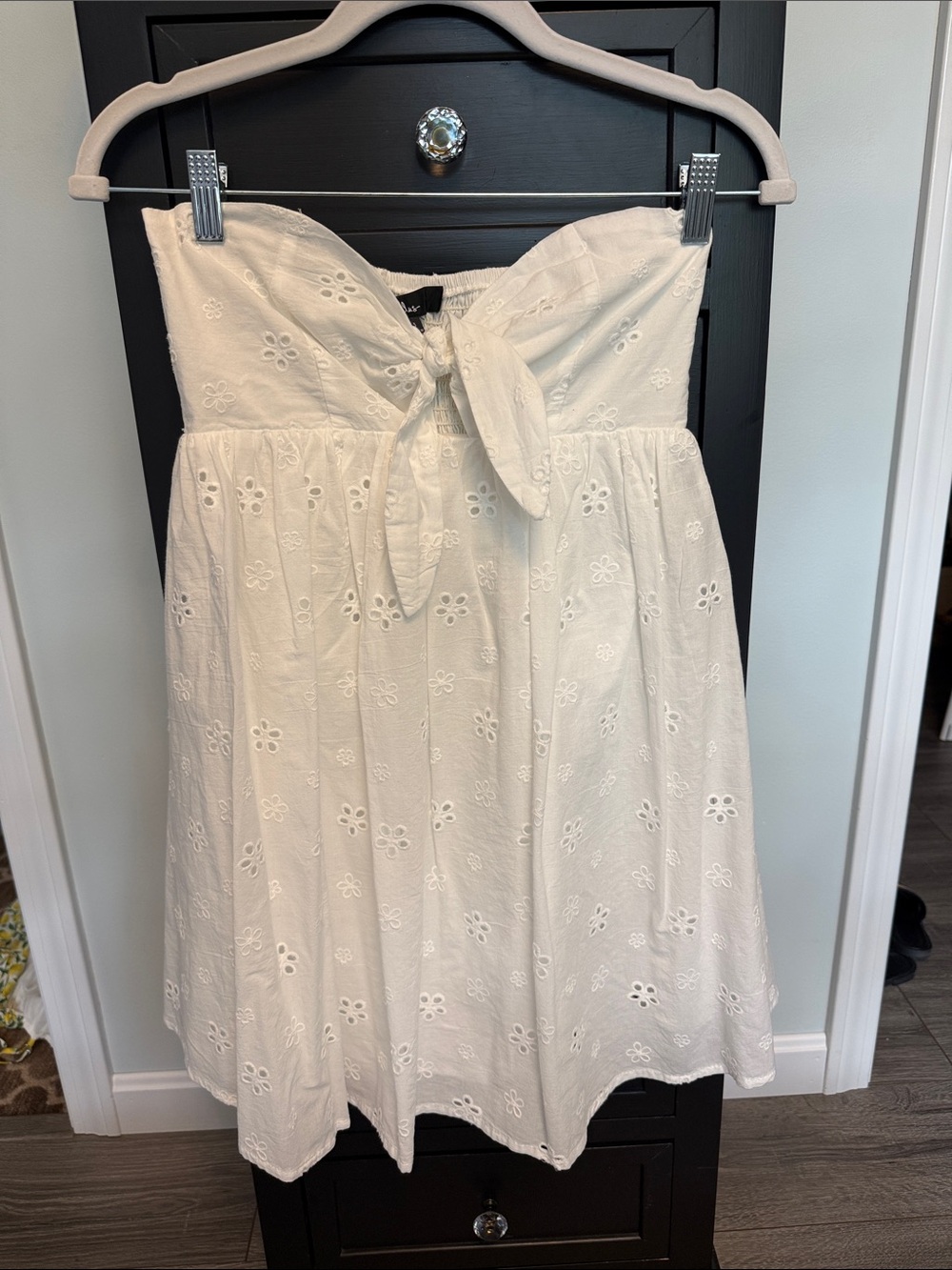 Lulu's Cream Strapless Eyelet Tie-Front Sundress
